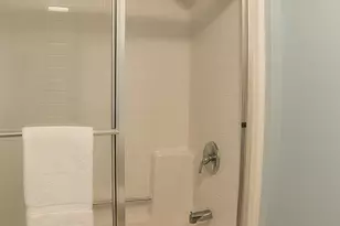 270 E Highland Ave, Milwaukee, WI 53202 - Photo 9