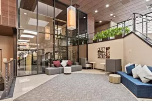 270 E Highland Ave, Milwaukee, WI 53202 - Photo 13