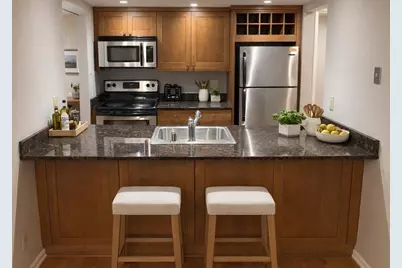 270 E Highland Ave #1244, Milwaukee, WI 53202 - Photo 3