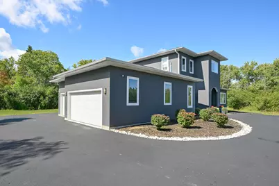 8825 N Spruce Rd, River Hills, WI 53217 - Photo 41