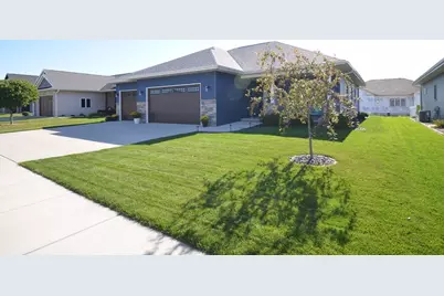 3546  Joshua Dr, Janesville, WI 53563 - Photo 3