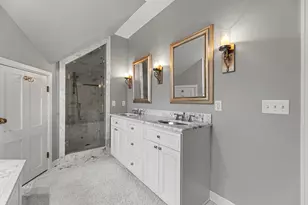 10060 N Range Line Rd, Mequon, WI 53092 - Photo 9