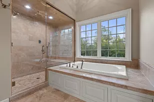 10060 N Range Line Rd, Mequon, WI 53092 - Photo 7