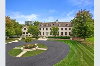 10060 N Range Line Rd, Mequon, WI 53092 - Photo 1