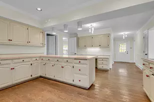 10512 Bridge St, Cedarburg, WI 53012 - Photo 33