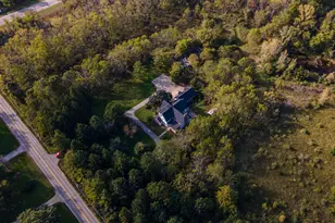 10512 Bridge St, Cedarburg, WI 53012 - Photo 15