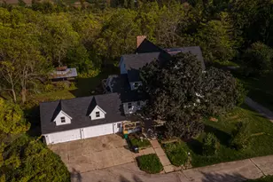 10512 Bridge St, Cedarburg, WI 53012 - Photo 11