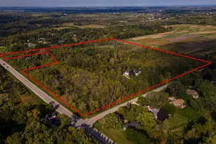 10512 Bridge St, Cedarburg, WI 53012 - Photo 17