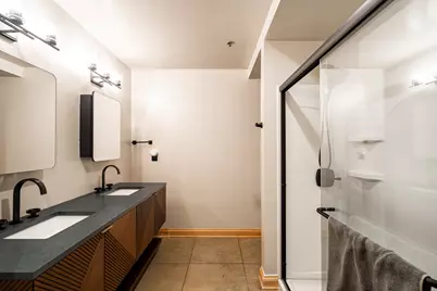 904 E Pearson St #105, Milwaukee, WI 53202 - Photo 19