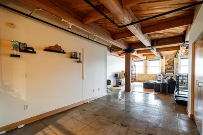 904 E Pearson St #105, Milwaukee, WI 53202 - Photo 23