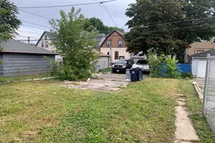 2866 N 34th St, Milwaukee, WI 53210 - Photo 15