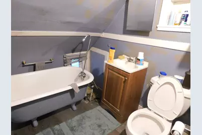 2866 N 34th St #2866A, Milwaukee, WI 53210 - Photo 11