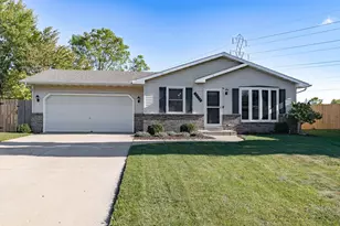 5624 67th Pl, Kenosha, WI 53142 - Photo 1