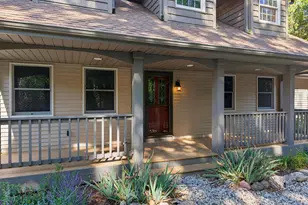 W349S10106 Bittersweet Ct, Eagle, WI 53119 - Photo 5