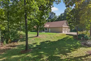 W349S10106 Bittersweet Ct, Eagle, WI 53119 - Photo 47