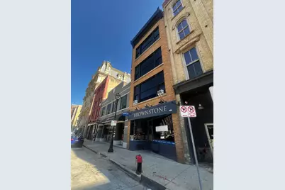 524 N Water St, Milwaukee, WI 53202 - Photo 3