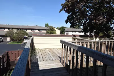 N114W16721  Royal Ct, Germantown, WI 53022 - Photo 21