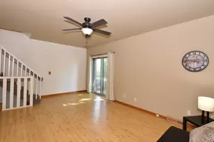 N114W16721 Royal Ct, Germantown, WI 53022 - Photo 17