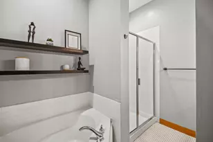 1809 N Commerce St, Milwaukee, WI 53212 - Photo 35