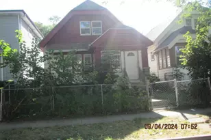 3716 N 26th St, Milwaukee, WI 53206 - Photo 1