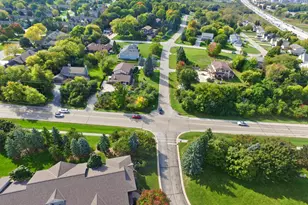 18740 Emerald Cir, Brookfield, WI 53045 - Photo 23