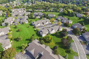 18740 Emerald Cir, Brookfield, WI 53045 - Photo 25