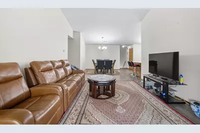 18740  Emerald Cir #E, Brookfield, WI 53045 - Photo 11