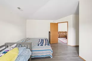 18740 Emerald Cir, Brookfield, WI 53045 - Photo 15