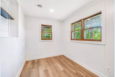 N6498  Orchard Heights Rd, Richmond, WI 53115 - Photo 11