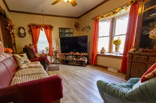 42673 Co Rd 12, New Hartford, MN 55925 - Photo 3