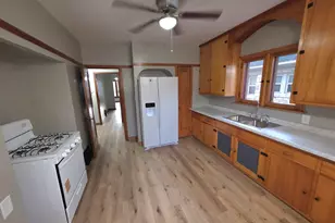 3853 N 42nd St, Milwaukee, WI 53216 - Photo 17