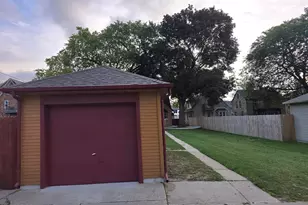 3853 N 42nd St, Milwaukee, WI 53216 - Photo 7