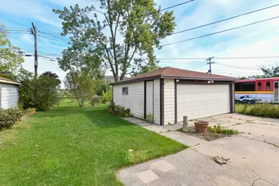 4842 N 104th St, Milwaukee, WI 53225 - Photo 25