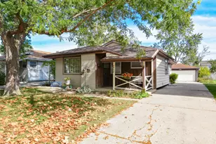 4842 N 104th St, Milwaukee, WI 53225 - Photo 27