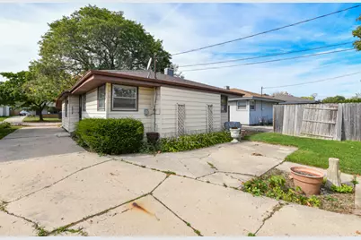 4842 N 104th St, Milwaukee, WI 53225 - Photo 23