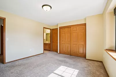 4300 W Grange Ave #Unit 8, Greenfield, WI 53220 - Photo 35