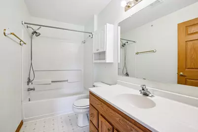 4300 W Grange Ave #Unit 8, Greenfield, WI 53220 - Photo 37