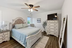 525 Washington Cir, Oostburg, WI 53070 - Photo 13