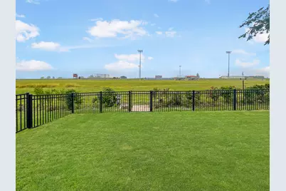 525  Washington Cir, Oostburg, WI 53070 - Photo 21