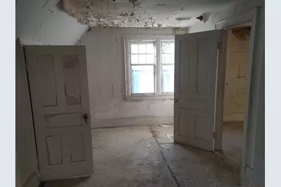 3026 N Pierce St, Milwaukee, WI 53212 - Photo 23