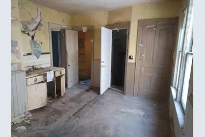 3026 N Pierce St, Milwaukee, WI 53212 - Photo 7