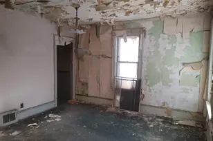 3026 N Pierce St, Milwaukee, WI 53212 - Photo 5