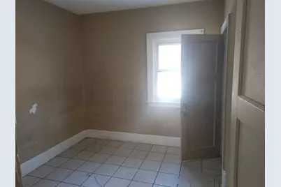 3374 N 30th St, Milwaukee, WI 53216 - Photo 11