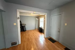 4003 W Hampton Ave, Milwaukee, WI 53209 - Photo 7