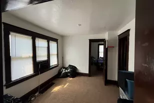 4003 W Hampton Ave, Milwaukee, WI 53209 - Photo 5