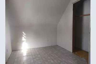 3251 N 25th St, Milwaukee, WI 53206 - Photo 11