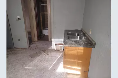 3251 N 25th St, Milwaukee, WI 53206 - Photo 7