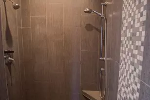 704 Knollwood Dr, Holmen, WI 54636 - Photo 13