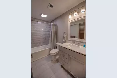 704  Knollwood Dr, Holmen, WI 54636 - Photo 47