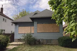 3061 N 52nd St, Milwaukee, WI 53210 - Photo 1